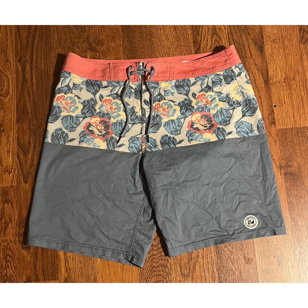 Surfcuz Mens Board Shorts Size 34 Floral Colorblock Swim Trunks Coral Stretch